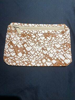 NWT Aloha Collection Pecan Textile Cone Small Pouch Rare
